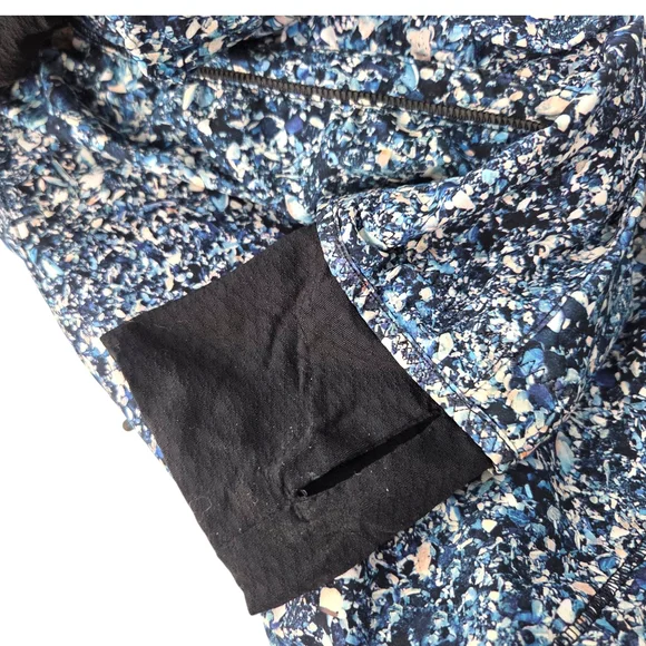 Lululemon Gather Me Slightly Athletic Rain Jacket Womens 4 Water Resistant Blue